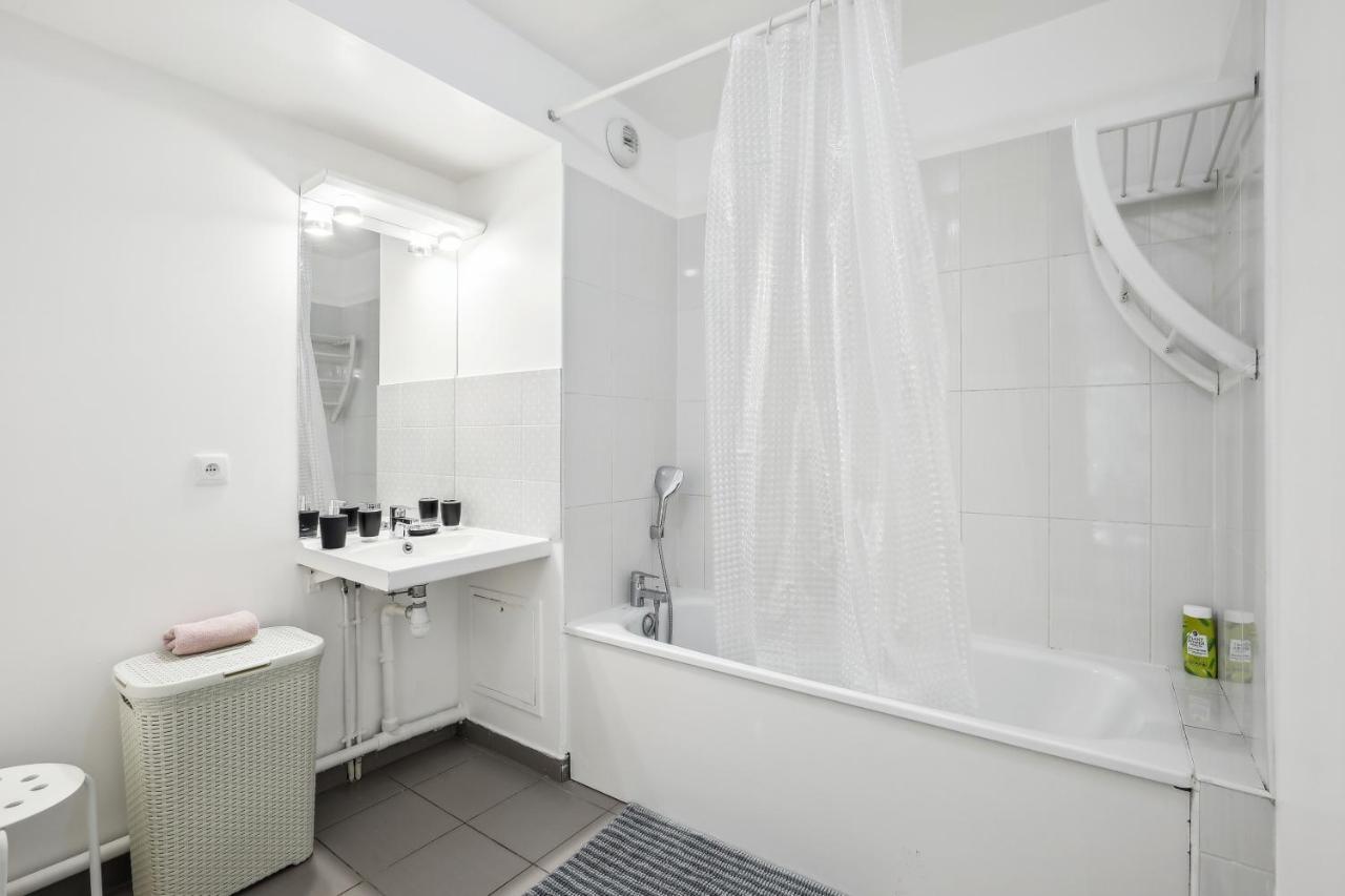 Apart-Chic-Les-Ulis With Balcon, Terrasse And Parking Les Ulis Exterior foto